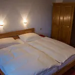 Lejlighed Haus Kristall Bach (Tyrol)
