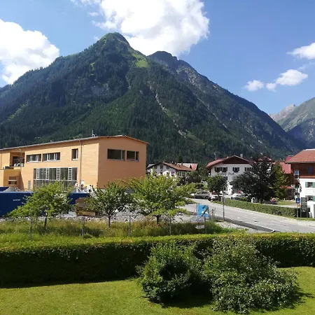 アパート Haus Kristall *