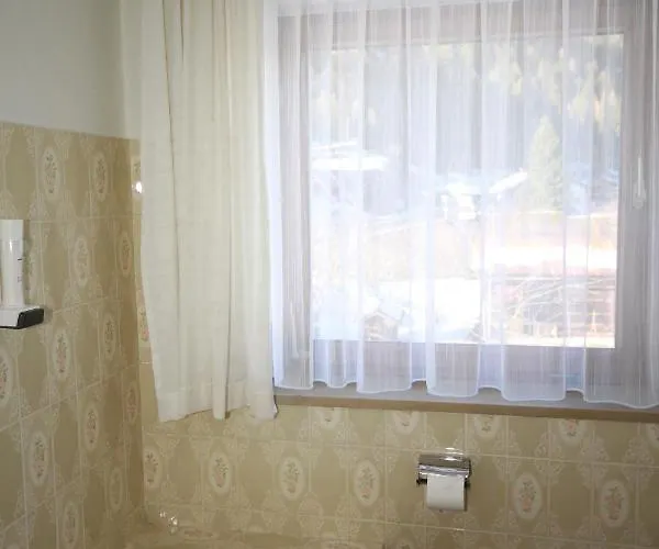 Haus Kristall Apartament *