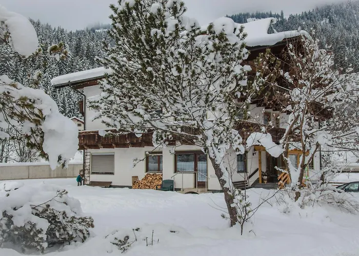 Apartament Haus Kristall Bach (Tyrol)