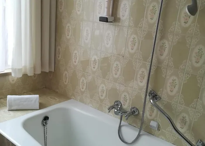 Apartament Haus Kristall Bach (Tyrol)