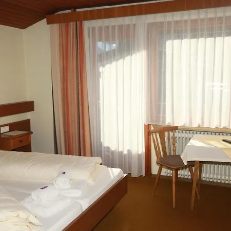 Haus Kristall * Bach (Tyrol)