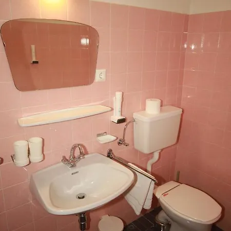 Haus Kristall * Bach (Tyrol)