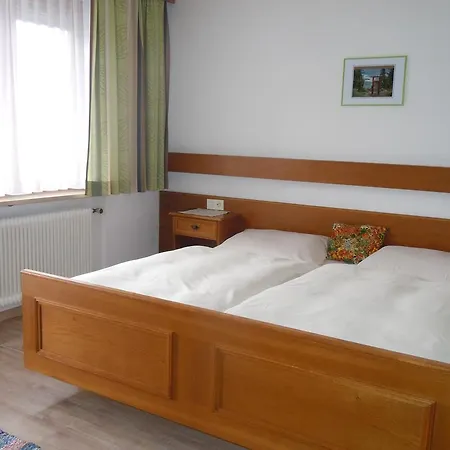 Haus Kristall Apartment Bach (Tyrol)